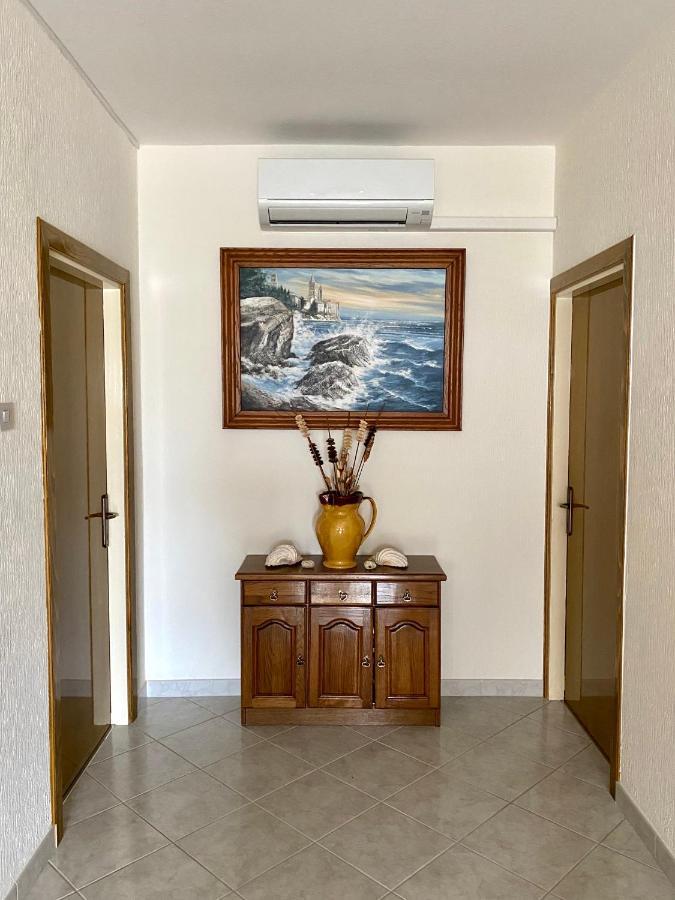Guesthouse Kurelic Rab Kampor Exteriör bild
